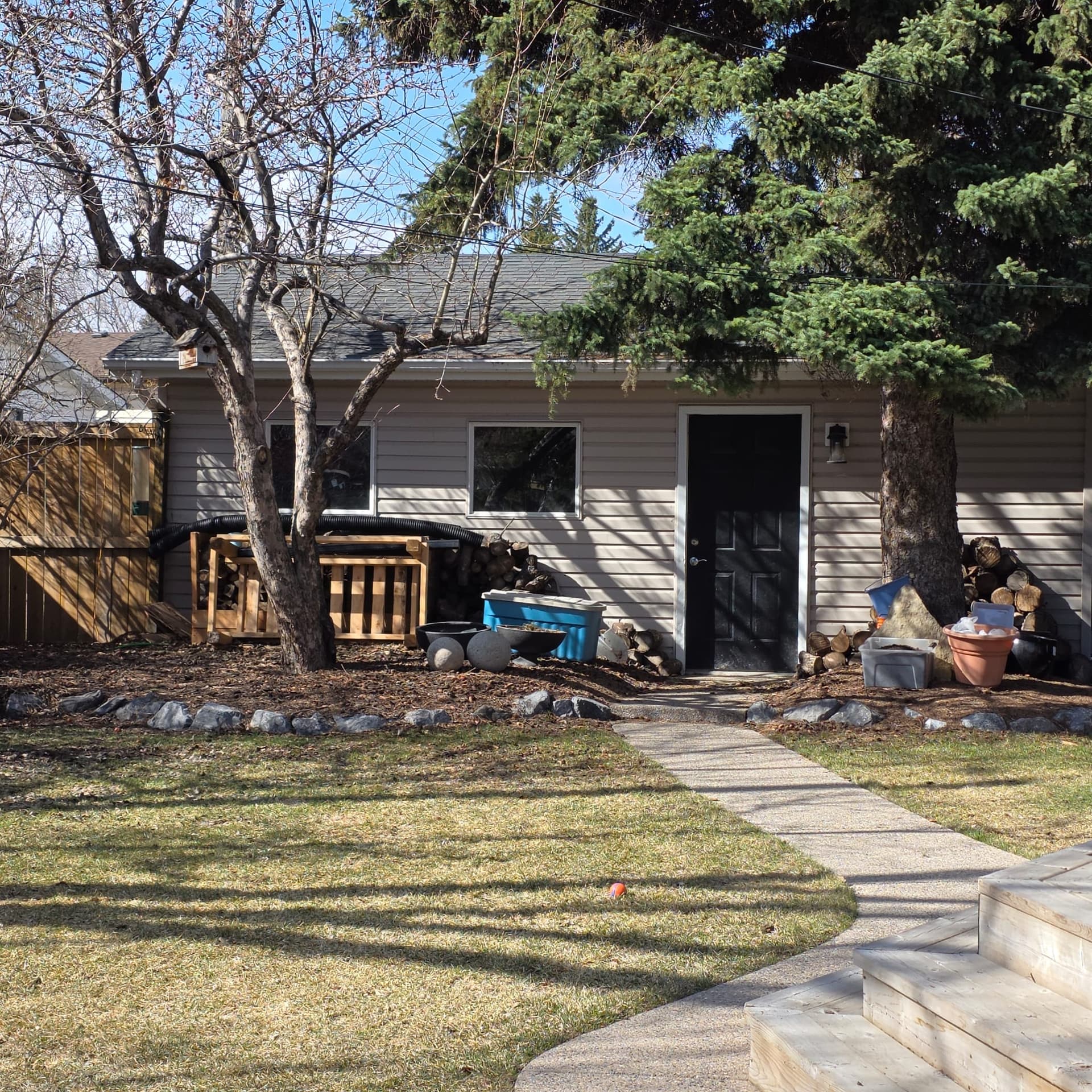 Before: before hardie siding near hallbrook dr sw