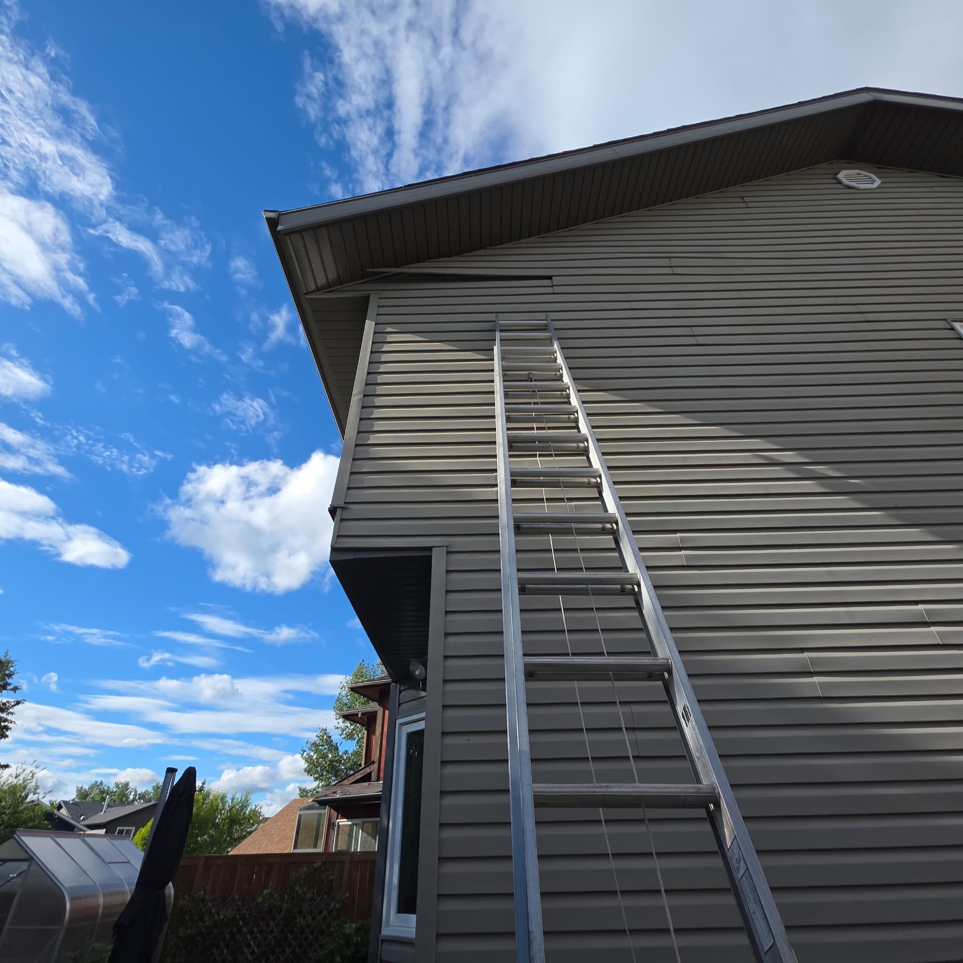 Before: before siding near shawmeadows pl sw