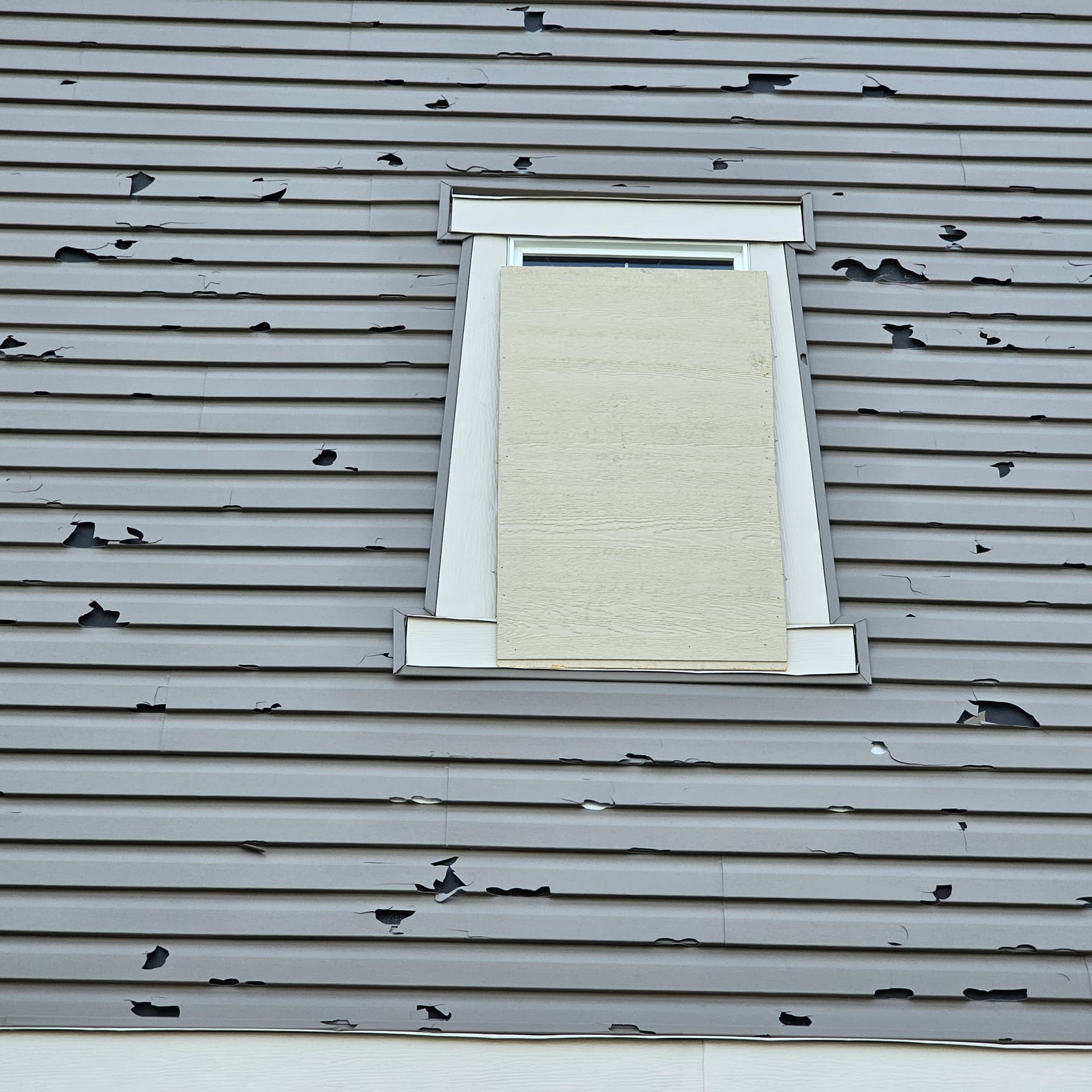 Before: before hardie siding near evanscrest park nw