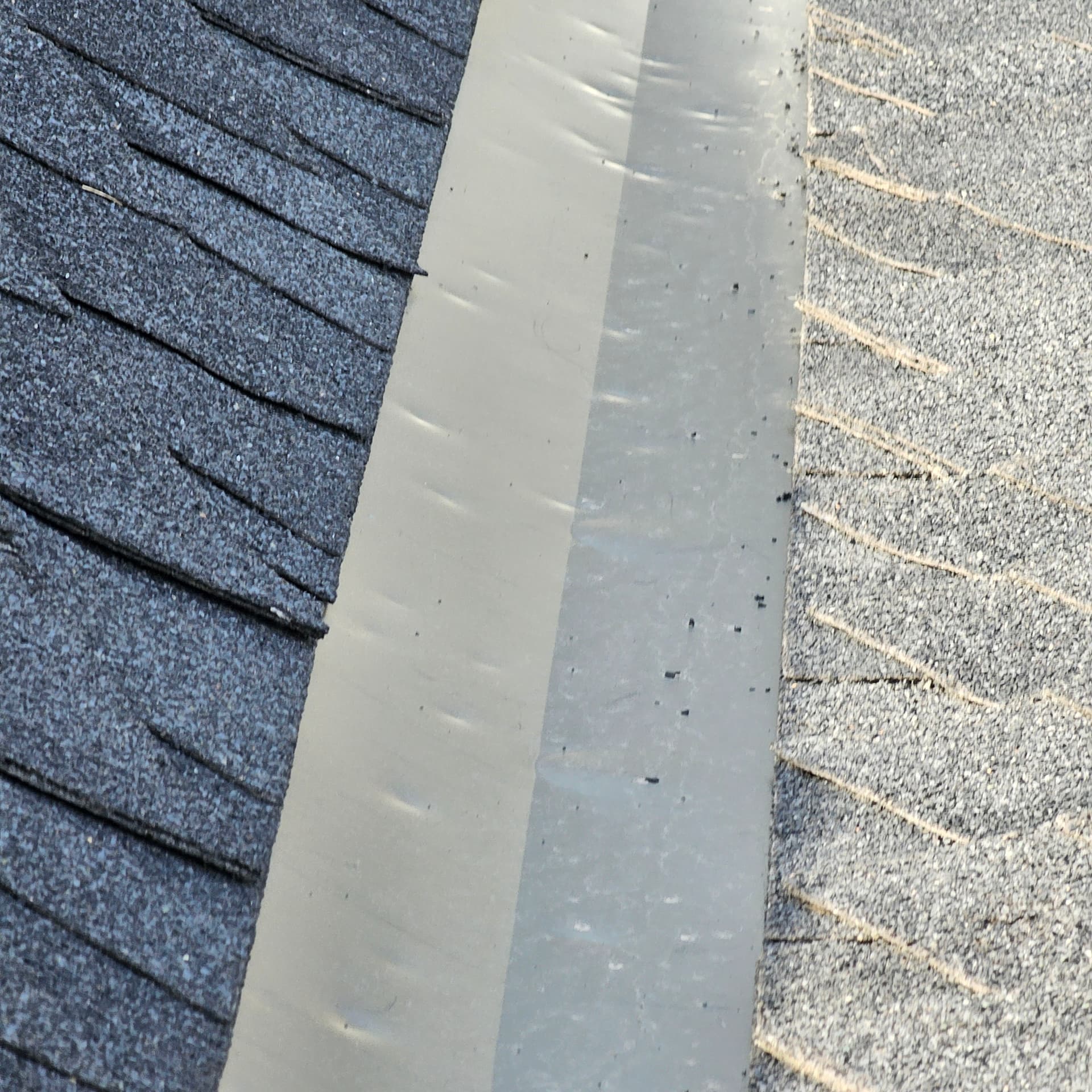 Before: before roofing near evanscrest park nw