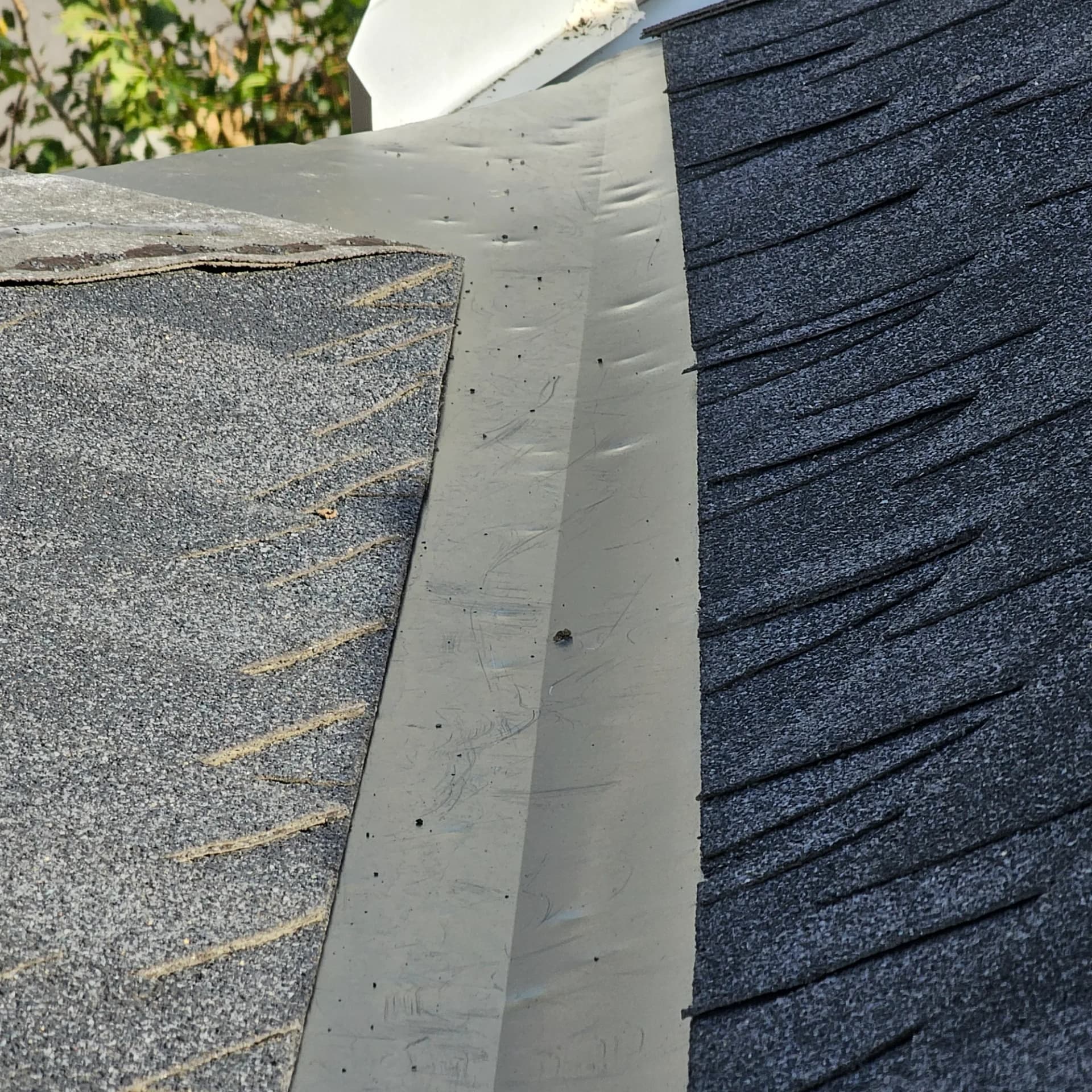 Before: before roofing near evanscrest park nw