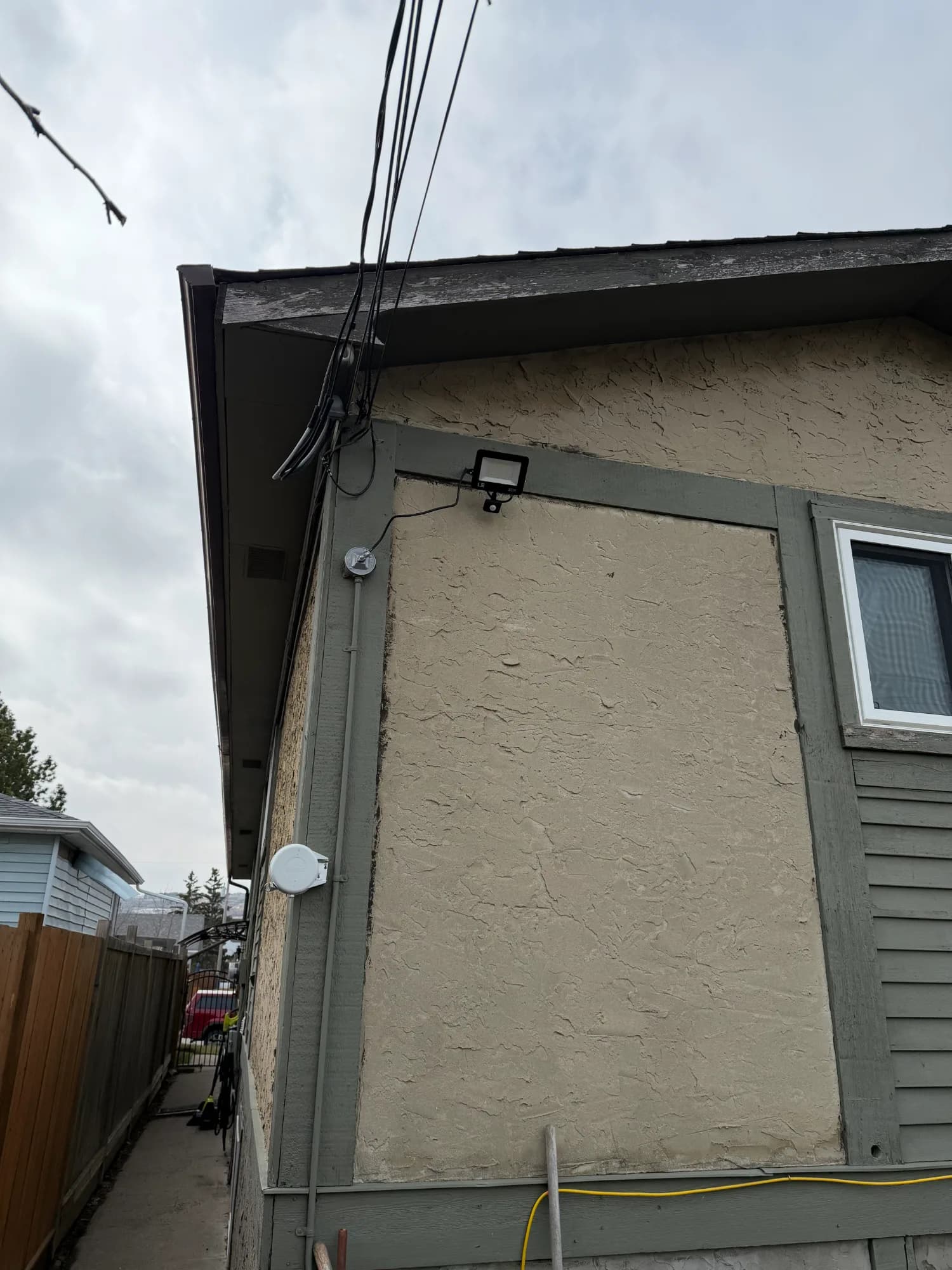 Before: before gutters near ave nw