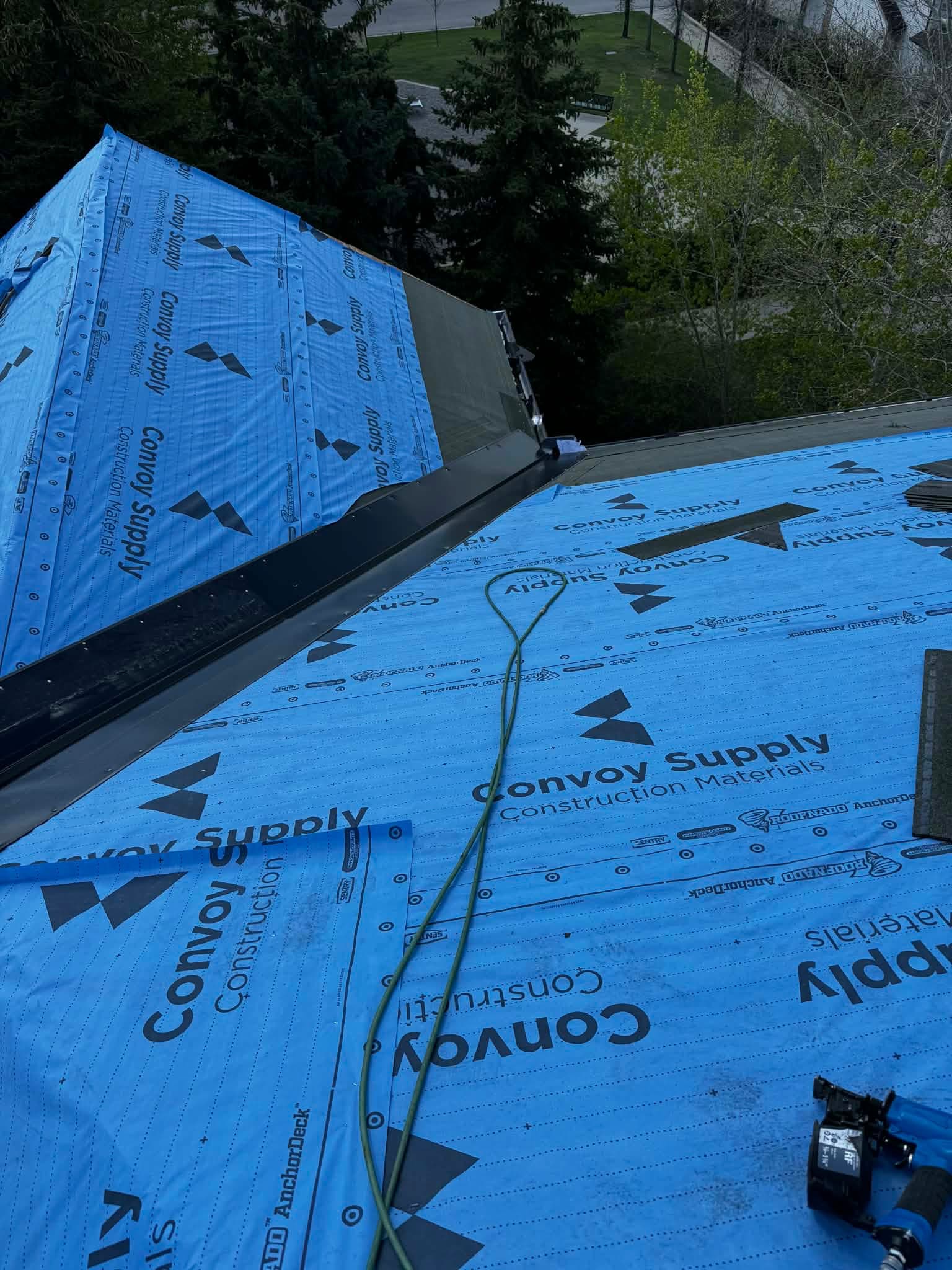 Tear-off / Prep: tear off prep roofing near springborough way sw